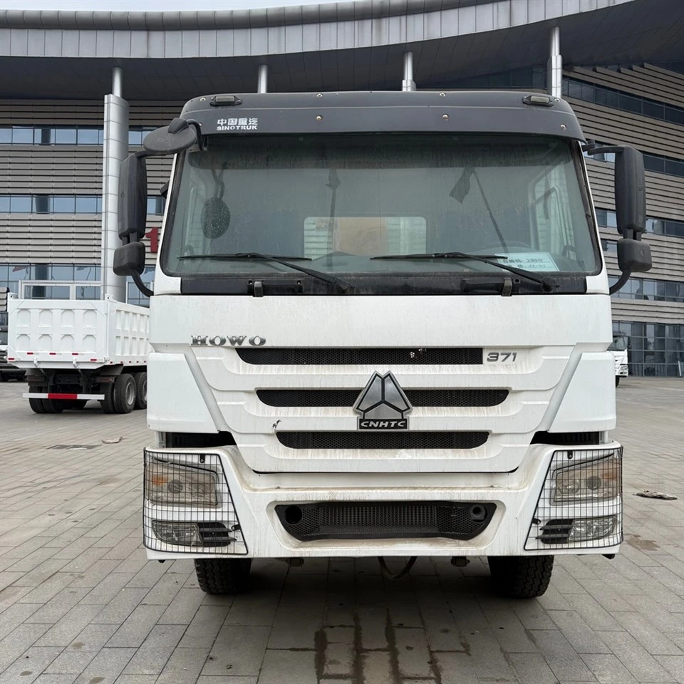 HOWO 6x4 Truck Mounted Crane